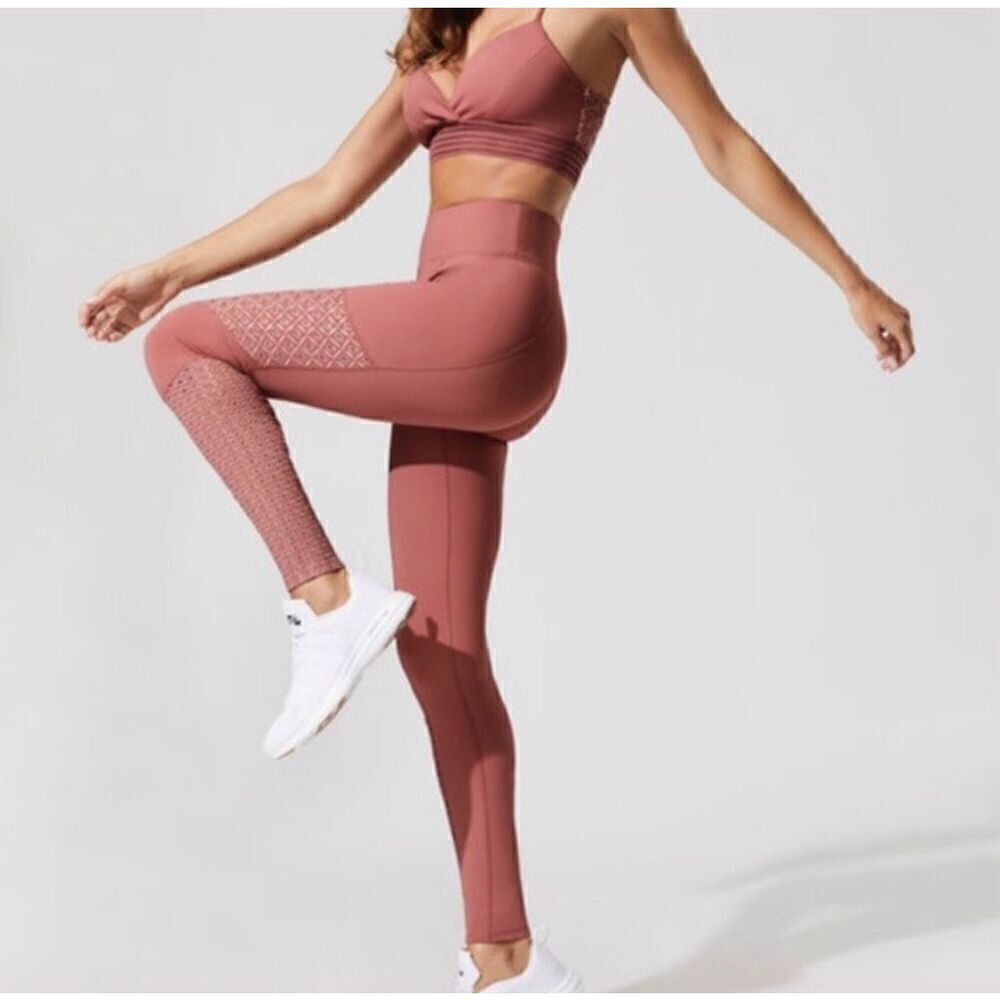 Carbon 38 Floral Eyelet Side Panel High-Rise Leggings Rose Pink Women’s Size S